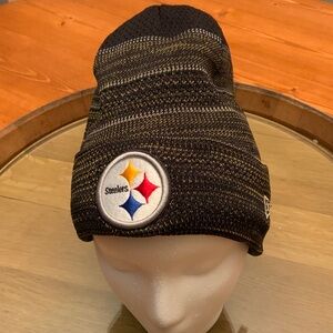 New Era Black and Gold Steelers Beanie